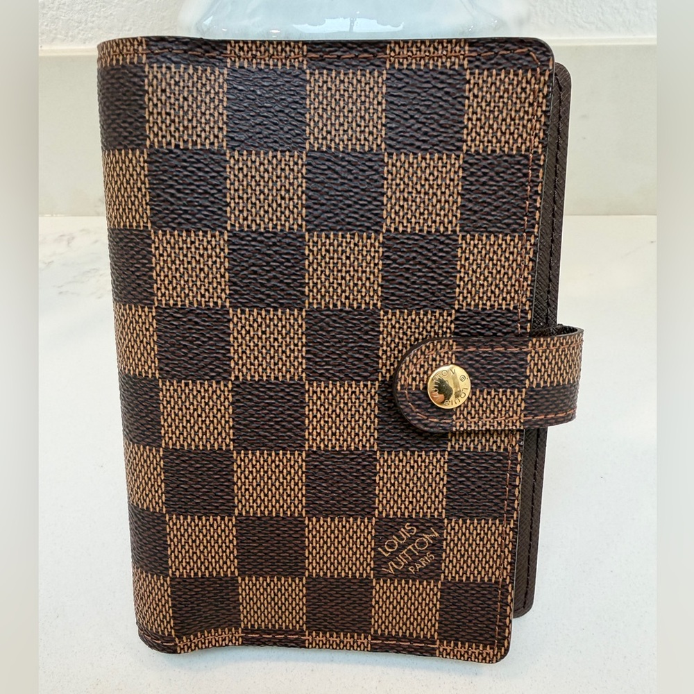 Discontinued Louis Vuitton Damier Ebene Small Agenda Cover